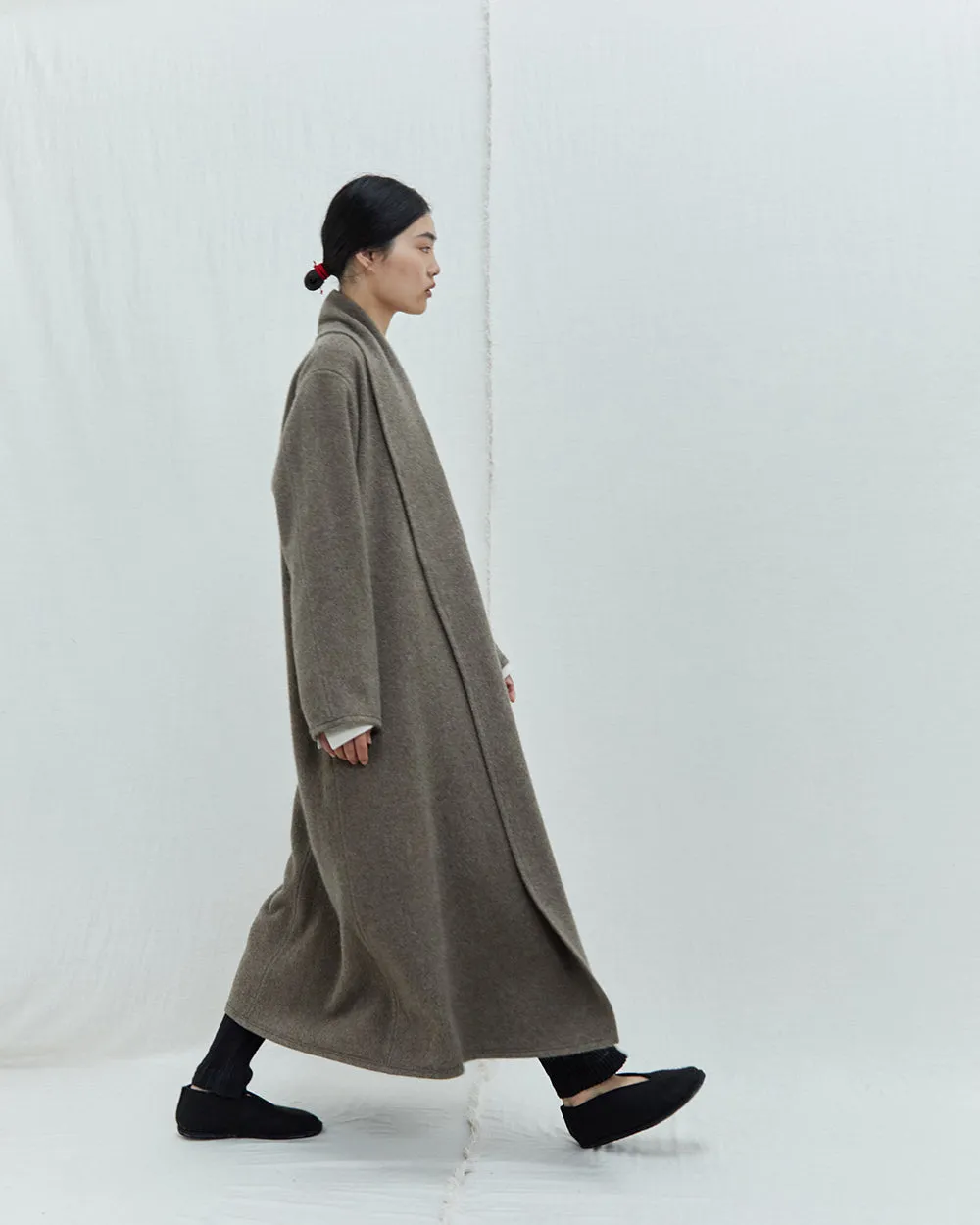 Shawl-Collar Coat (Women)